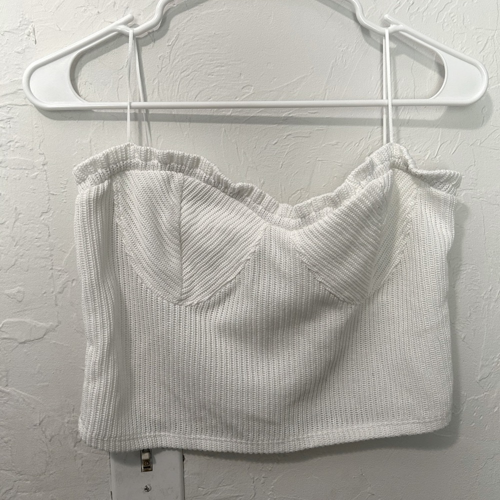Kirious White Knit Ribbed Tube Top